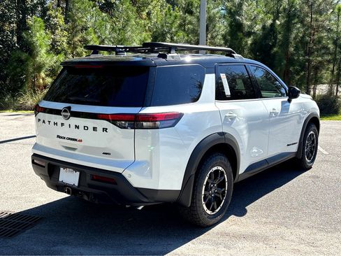 New 2025 Nissan Pathfinder Rock Creek image 33