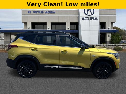 Used 2023 Kia Seltos Nightfall Edition AWD/4WD image 4