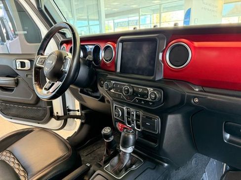 Used 2020 Jeep Gladiator Rubicon image 30