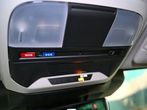 Used 2025 Subaru Crosstrek 2.0i Premium w/ Crosstrek Mirror Package image 39