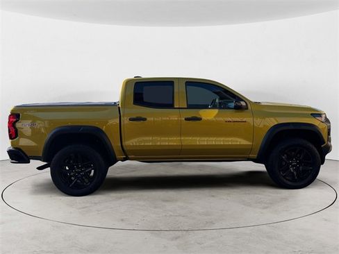 Certified 2023 Chevrolet Colorado Trail Boss w/ Technology Package image 6