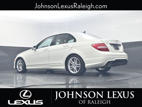 Used 2012 Mercedes-Benz C 300 4MATIC Sedan image 18