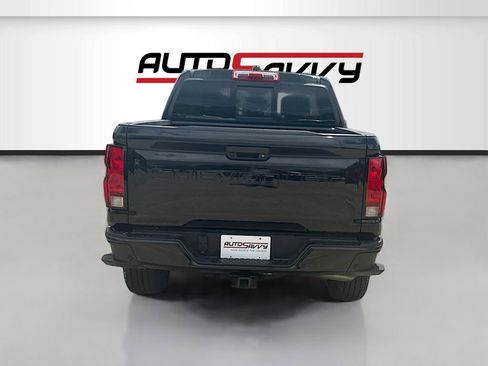 Used 2026 Chevrolet Colorado W/T w/ WT Custom Package RWD image 6