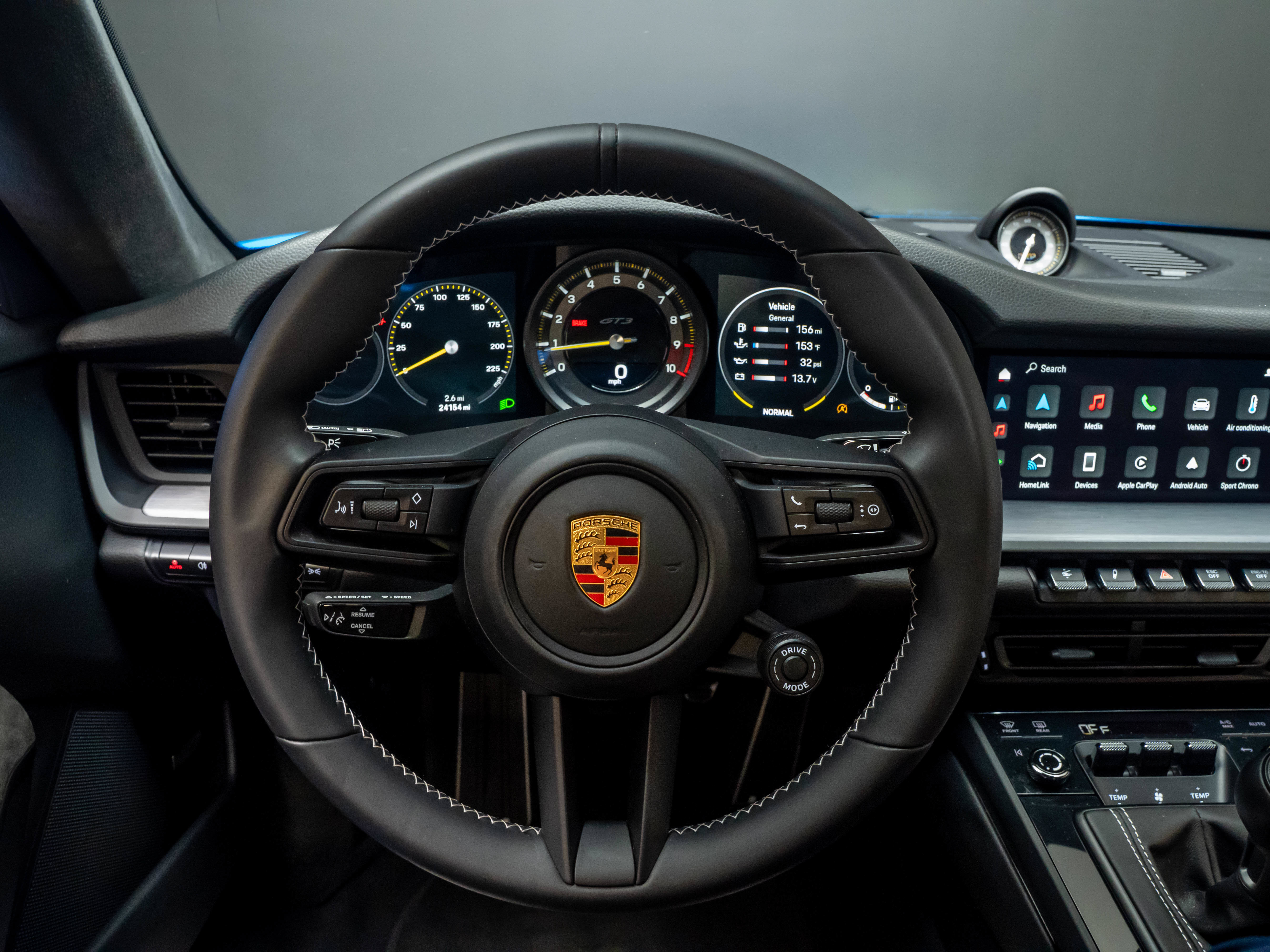 Used 2022 Porsche 911 GT3 RWD image 21