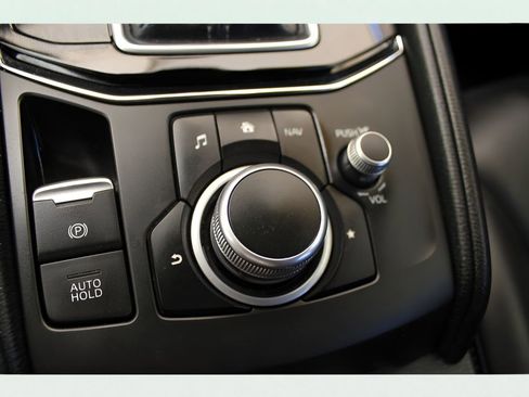Used 2020 MAZDA CX-5 Touring image 25