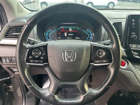 Used 2019 Honda Odyssey Touring image 14