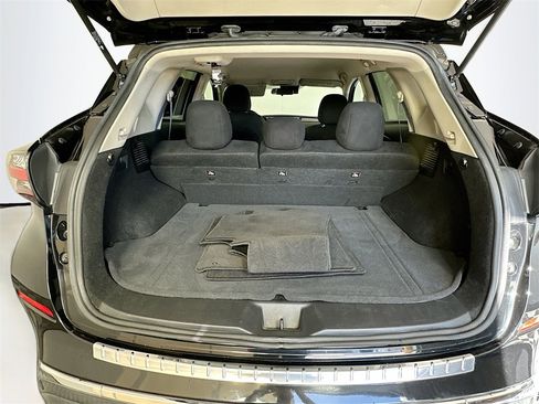 Used 2021 Nissan Murano S image 23