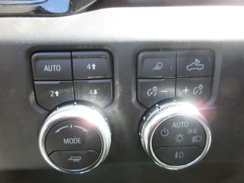 New 2026 GMC Sierra 1500 AT4 AWD/4WD image 20