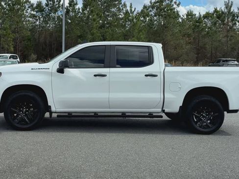 Used 2024 Chevrolet Silverado 1500 Custom image 5