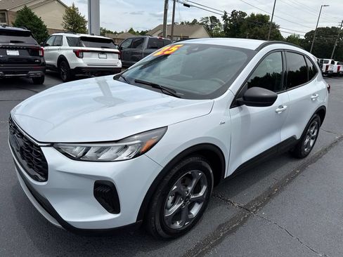 Used 2025 Ford Escape ST-Line FWD image 29