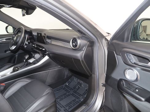 Used 2024 Alfa Romeo Tonale Veloce AWD/4WD image 45