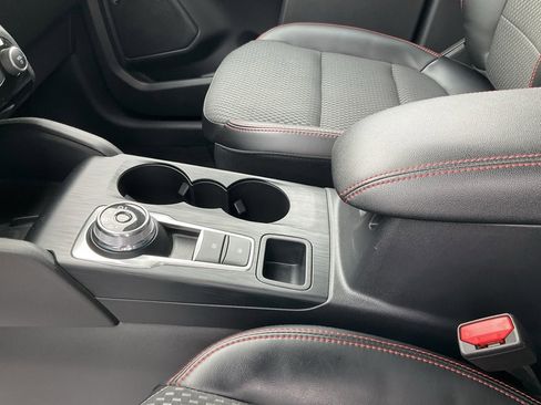 Used 2023 Ford Escape ST-Line Select w/ Tech Pack #2 image 6