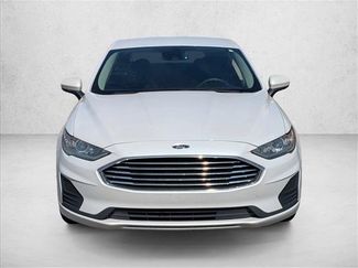 Used 2019 Ford Fusion SE FWD video 2