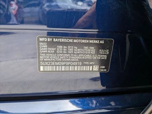 Used 2023 BMW X7 xDrive40i w/ Premium Package AWD/4WD image 27