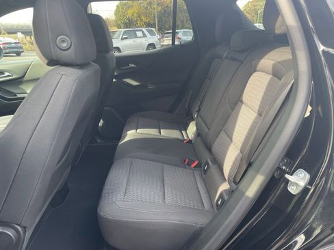 Used 2025 Chevrolet Equinox LT image 22