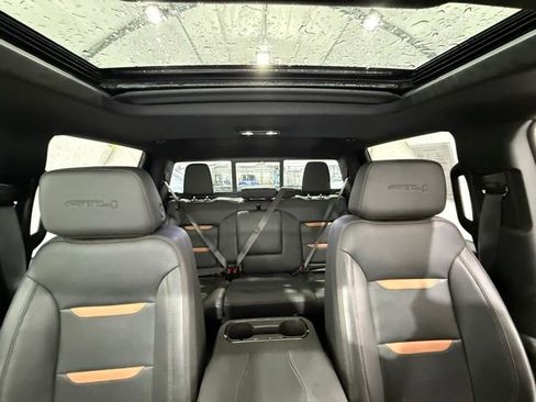 Used 2024 GMC Sierra 3500 AT4 w/ Technology Package image 30