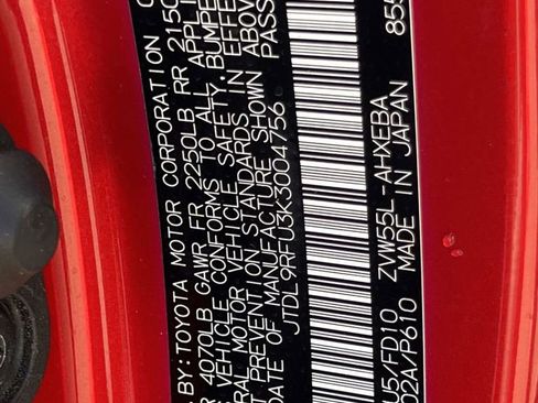 Used 2019 Toyota Prius LE image 18