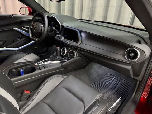 Used 2023 Chevrolet Camaro SS RWD image 13