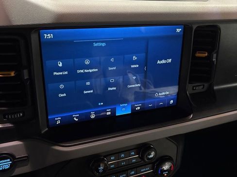 Used 2023 Ford Bronco Badlands image 5