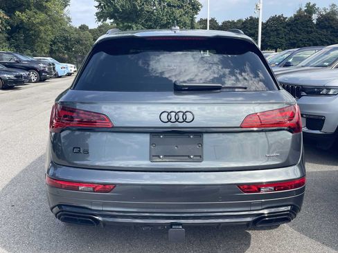 Used 2024 Audi Q5 e Prestige w/ Prestige Package AWD/4WD image 6