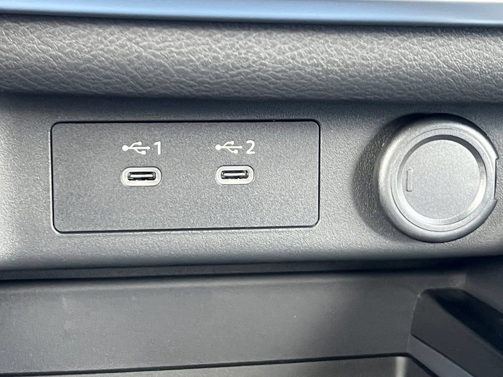 New 2026 Nissan Rogue SV FWD image 7