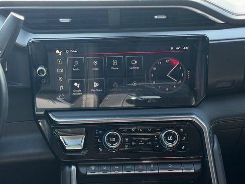 Certified 2024 GMC Sierra 2500 Denali w/ Technology Package AWD/4WD image 18