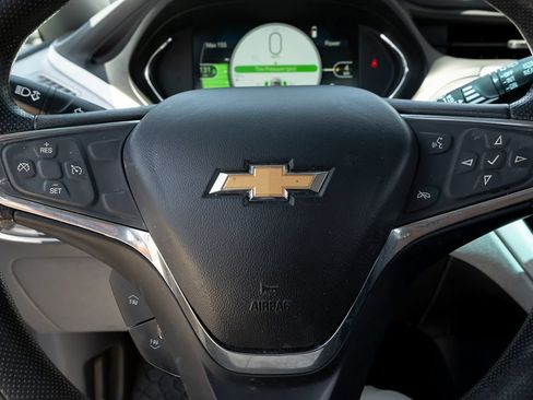 Used 2020 Chevrolet Bolt LT FWD image 19