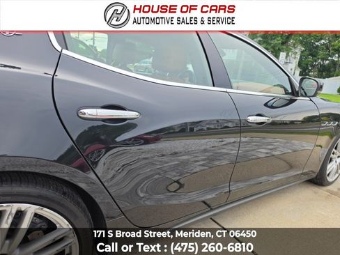 Used 2017 Maserati Ghibli S Q4 AWD/4WD image 13