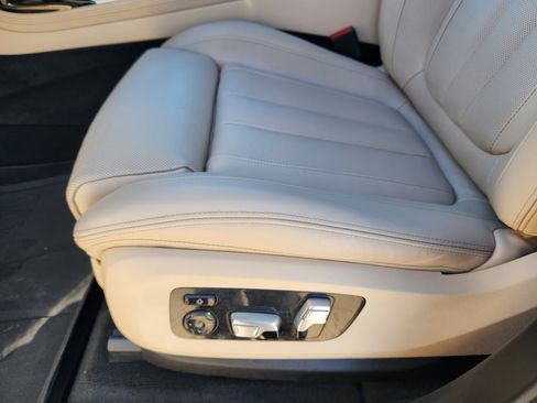 Used 2021 BMW X7 xDrive40i w/ Executive Package 2 image 25