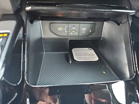 New 2026 Kia Sorento SX Prestige image 18