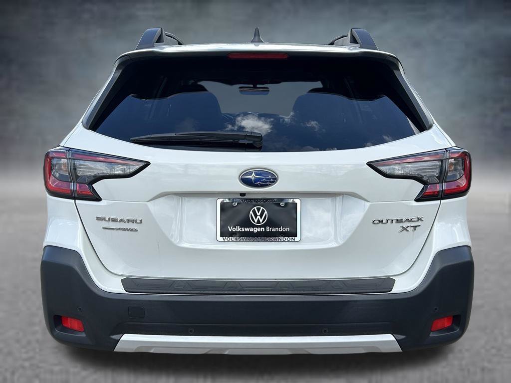 Used 2023 Subaru Outback Limited XT AWD/4WD image 5