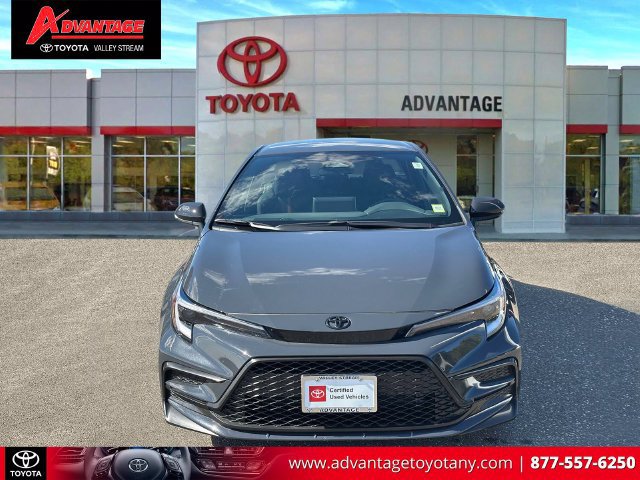 Certified 2026 Toyota Corolla SE w/ SE Package FWD image 2