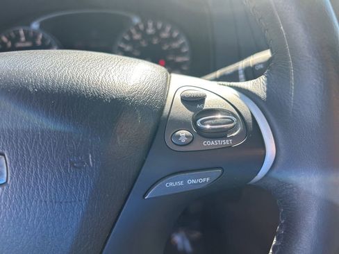 Used 2019 Nissan Pathfinder SL w/ Cargo Package image 46