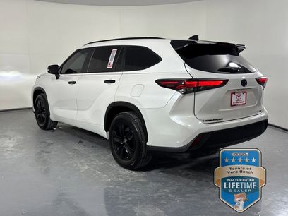 Certified 2024 Toyota Highlander XLE