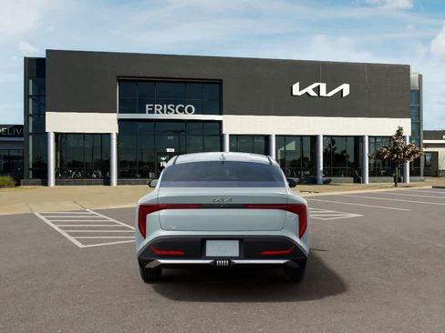 New 2026 Kia K4 FWD image 5