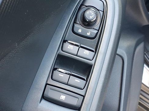 Certified 2024 Subaru Crosstrek 2.0i AWD/4WD image 12