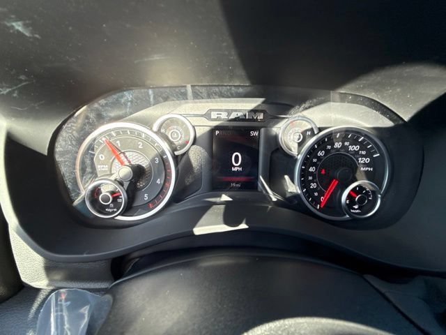 New 2027 RAM 3500 Tradesman AWD/4WD image 25