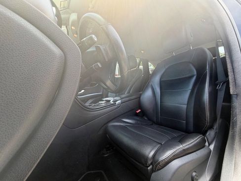 Used 2016 Mercedes-Benz GLC 300 image 10