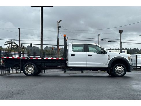 Used 2019 Ford F550 4x4 Crew Cab Super Duty image 2
