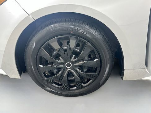 Certified 2024 Toyota Corolla LE FWD image 30