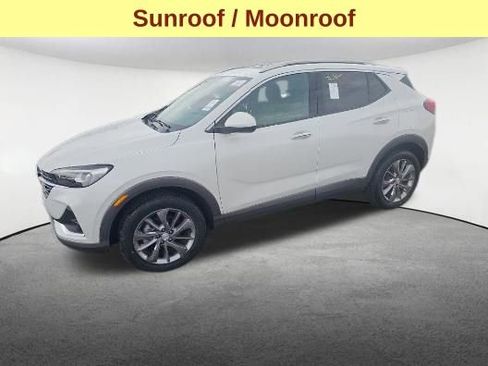 Used 2022 Buick Encore GX Essence w/ Experience Buick Package AWD/4WD image 4