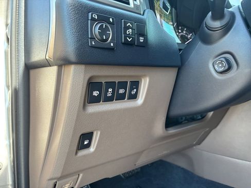 Used 2022 Lexus GX 460 Premium image 22