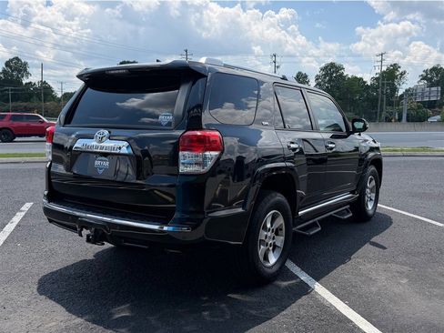Used 2011 Toyota 4Runner SR5 w/ Convenience Pkg RWD image 5