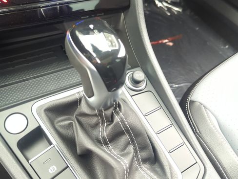 New 2026 Volkswagen Jetta SE image 15