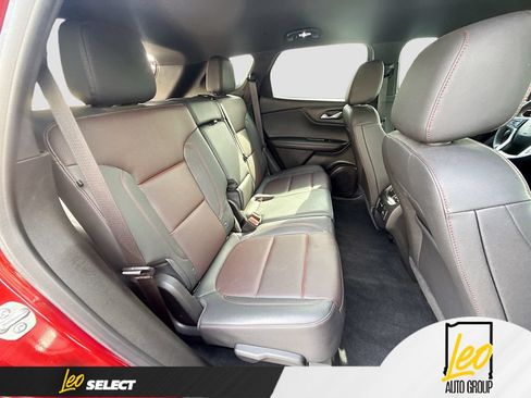 Used 2024 Chevrolet Blazer RS FWD image 30