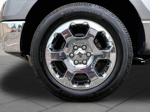 Used 2012 Ford F150 XLT w/ XLT Chrome Pkg RWD image 11