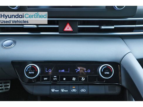 Certified 2025 Hyundai Elantra Sport image 27