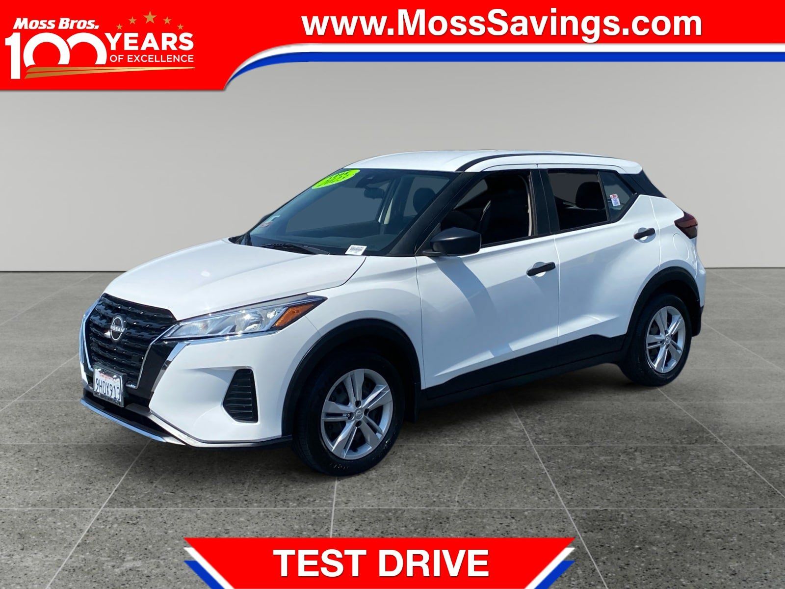 Used 2023 Nissan Kicks S FWD image 1