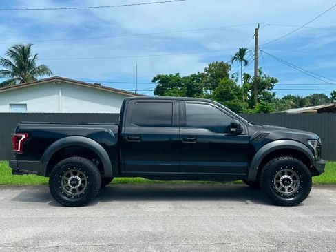 Used 2018 Ford F150 Raptor w/ Equipment Group 802A Luxury AWD/4WD image 4