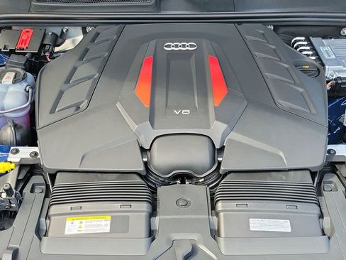 New 2026 Audi SQ7 Prestige AWD/4WD image 17
